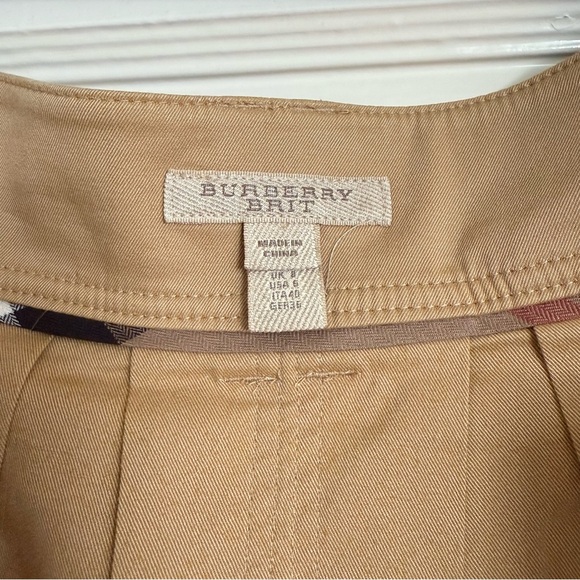 Burberry Tan Double-Breasted Skirt - Picture 3 of 5